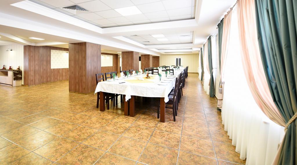 Pensiunea Sarmis Várhely Kültér fotó